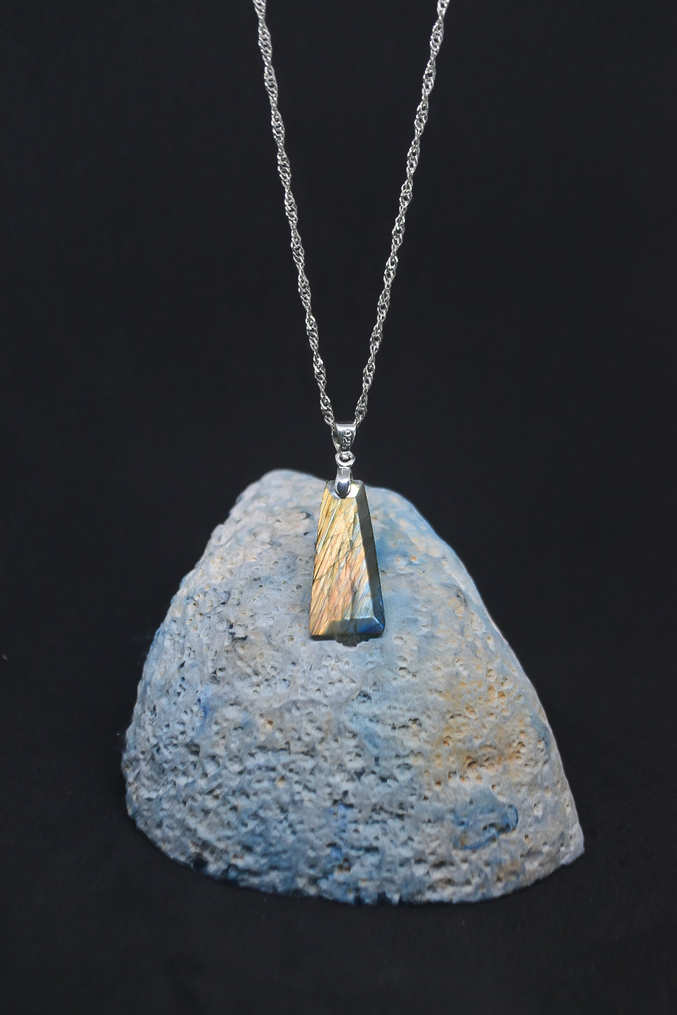 Aurora borealis Labradorite trapezoid crystal pendant Necklace
