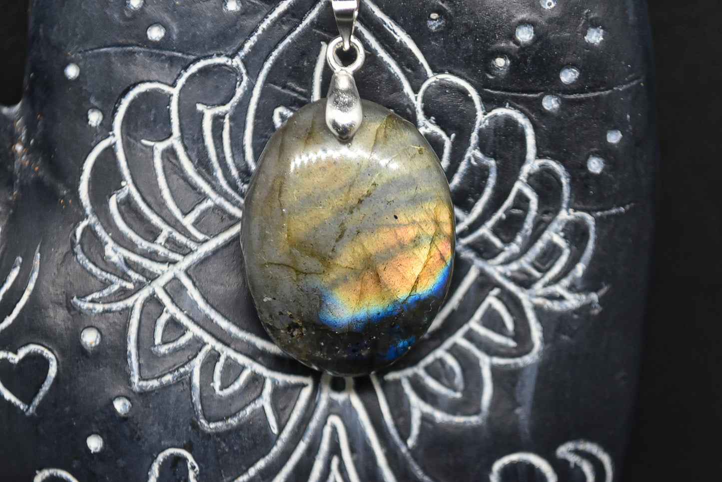 Labradorite Silver Palted Necklace