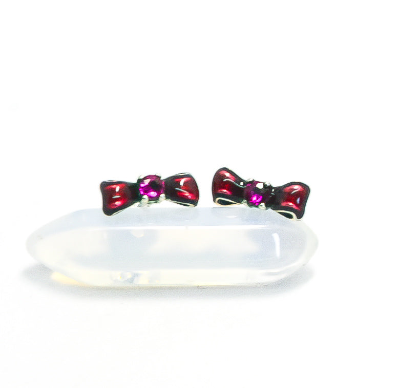 Pandora Disney Snow White Red Bow stud earrings