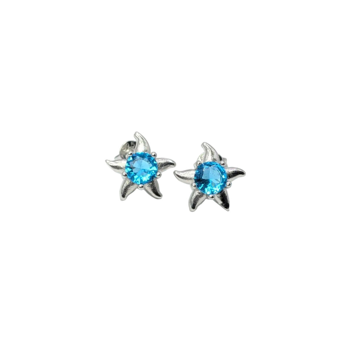 Sol & Sea The Shoreline Stud: Sterling Silver & Sapphire-Tone Starfish