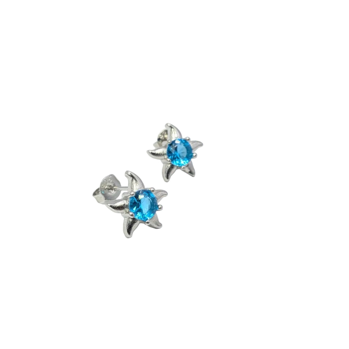 Sol & Sea The Shoreline Stud: Sterling Silver & Sapphire-Tone Starfish